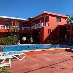 https://villa-kiki-ensenada.comcaribbean.com